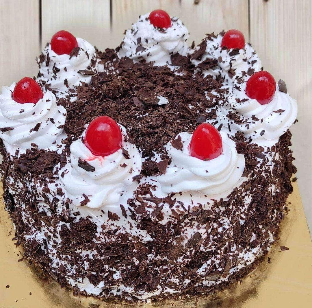 Buy Aah Yum 250 gm Eggless Chocolate Cake Mix (Buy 2 Get 1 Free - 250 gm  each) Online at Best Prices in India - JioMart.