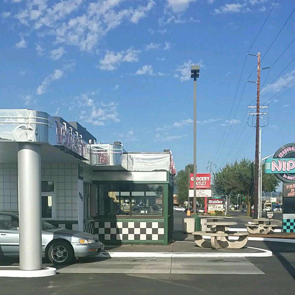 Nipps Burgers & More, Longview, Longview Zomato