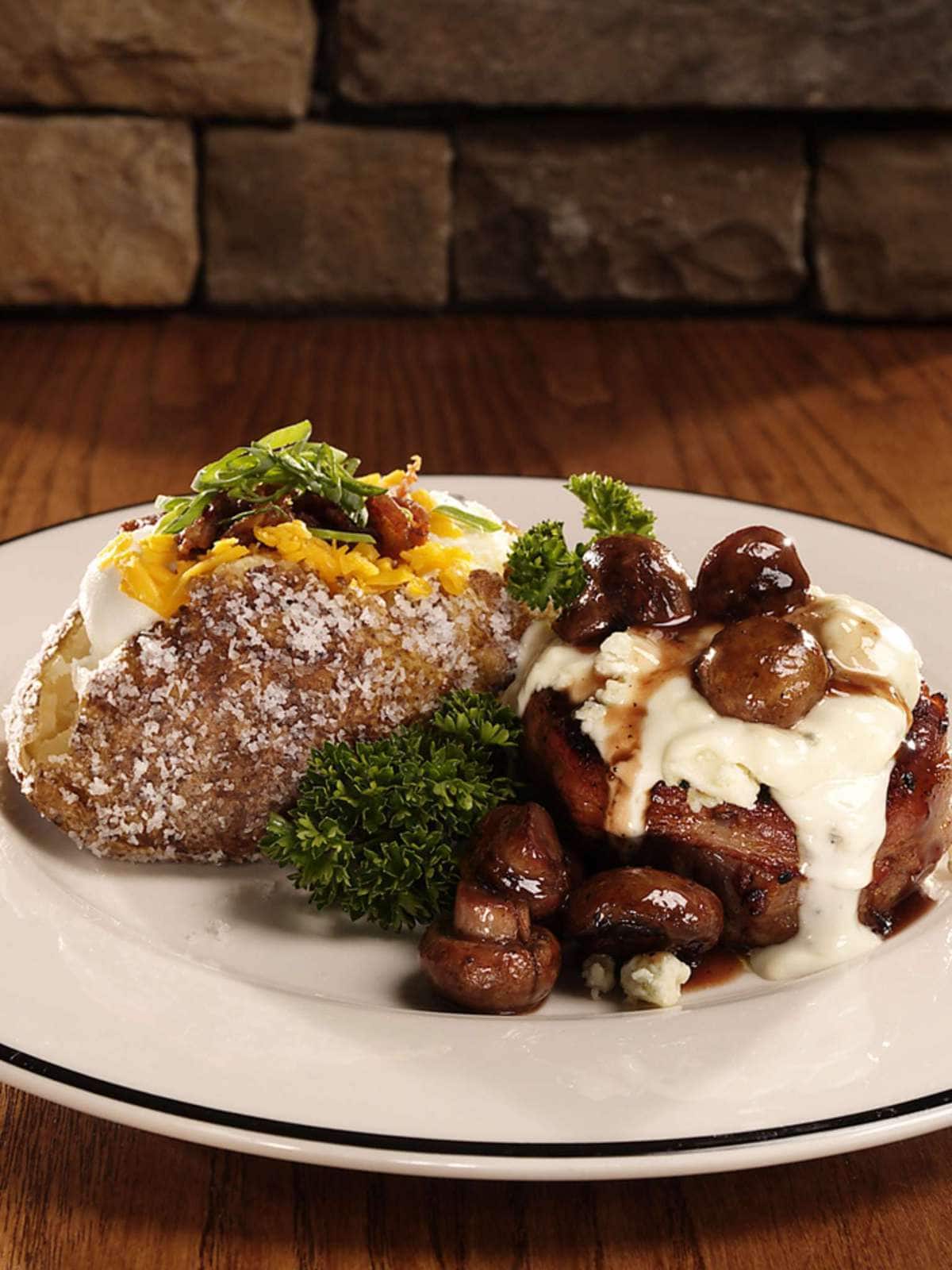 Firebirds Wood Fired Grill, Fredericksburg, Fredericksburg