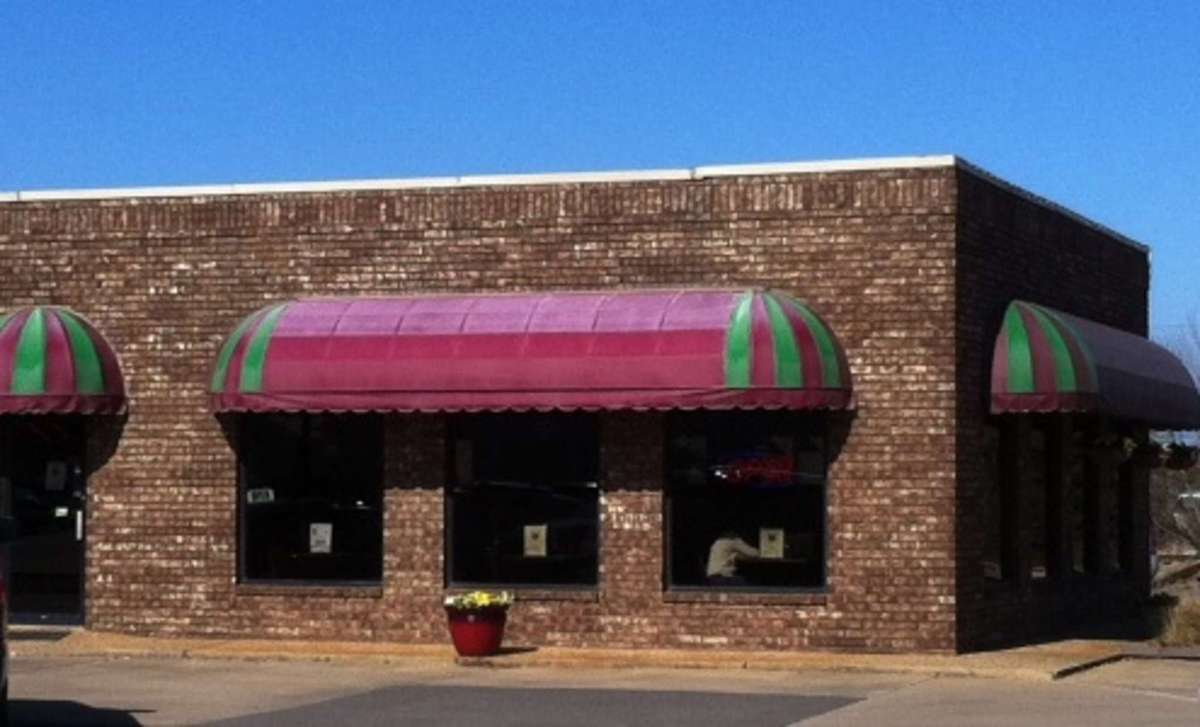 Charbroiler, Waldron, Waldron Zomato