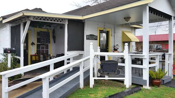 Four Friends Tea Room Gifts Pearland Houston