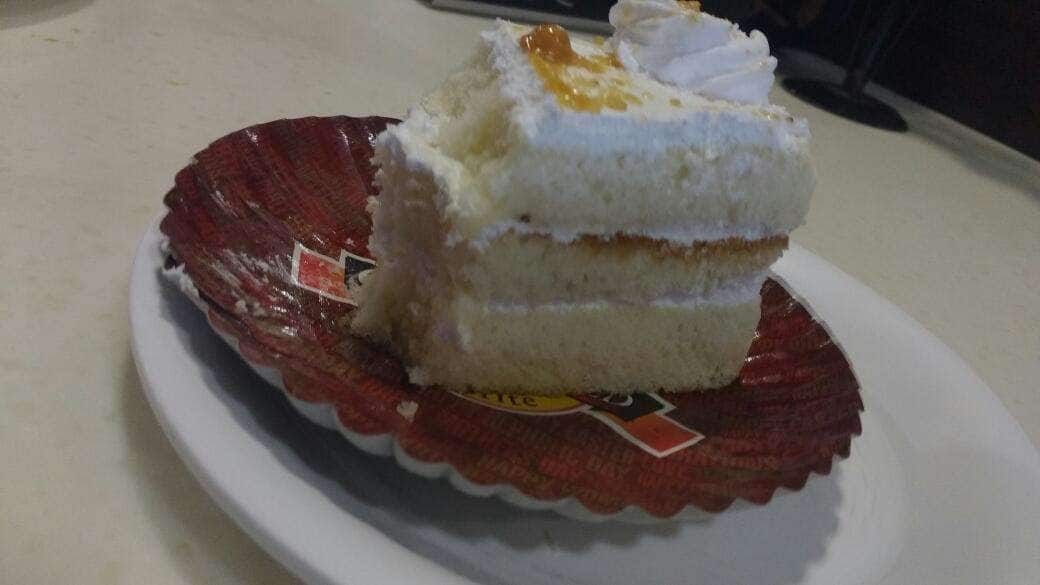 Sruthi's bakes - Salted caramel mousse cake 🎂.... ✨The... | Facebook