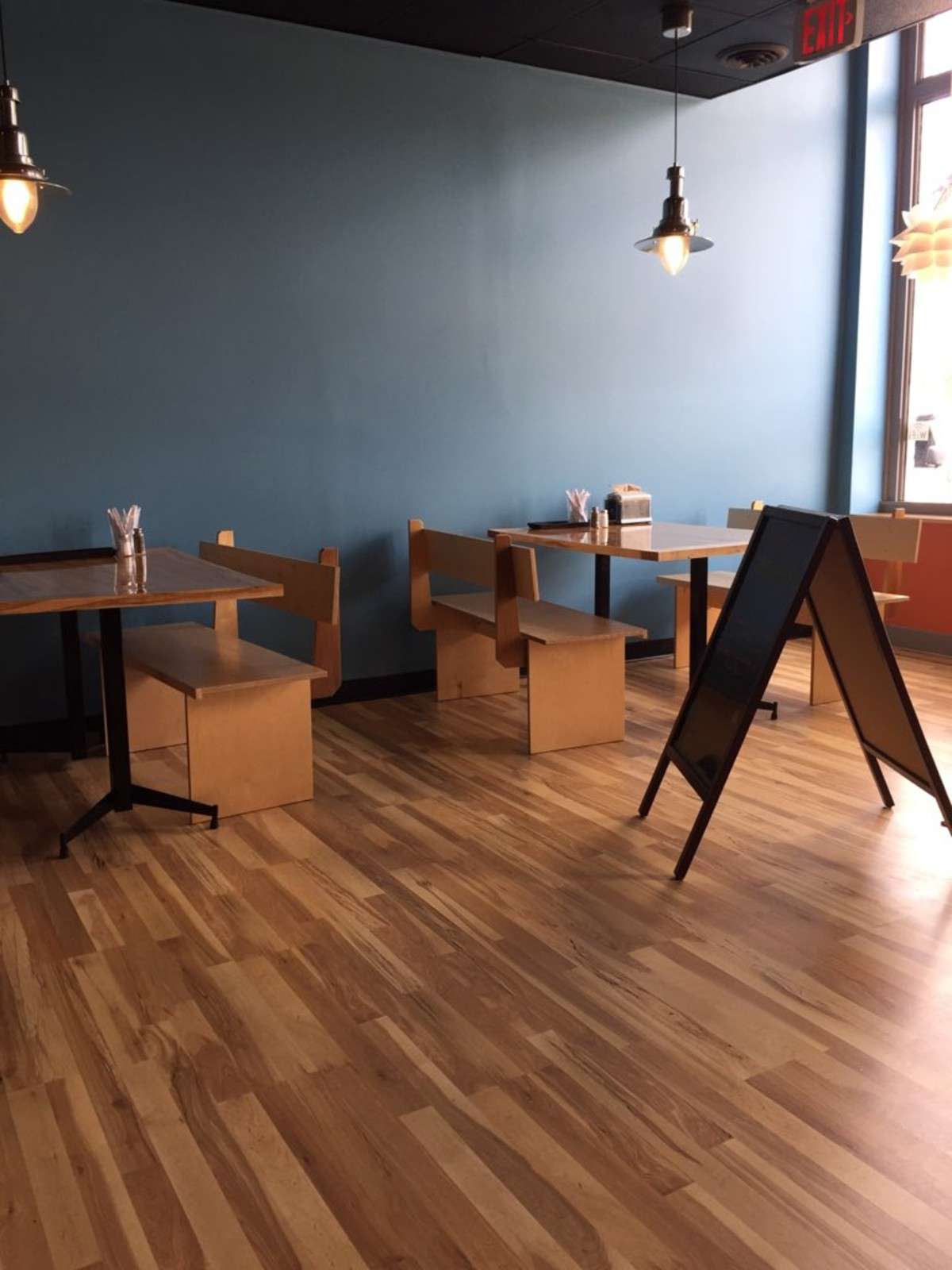 Bridge 117 Cafe Linden Flint Urbanspoon Zomato