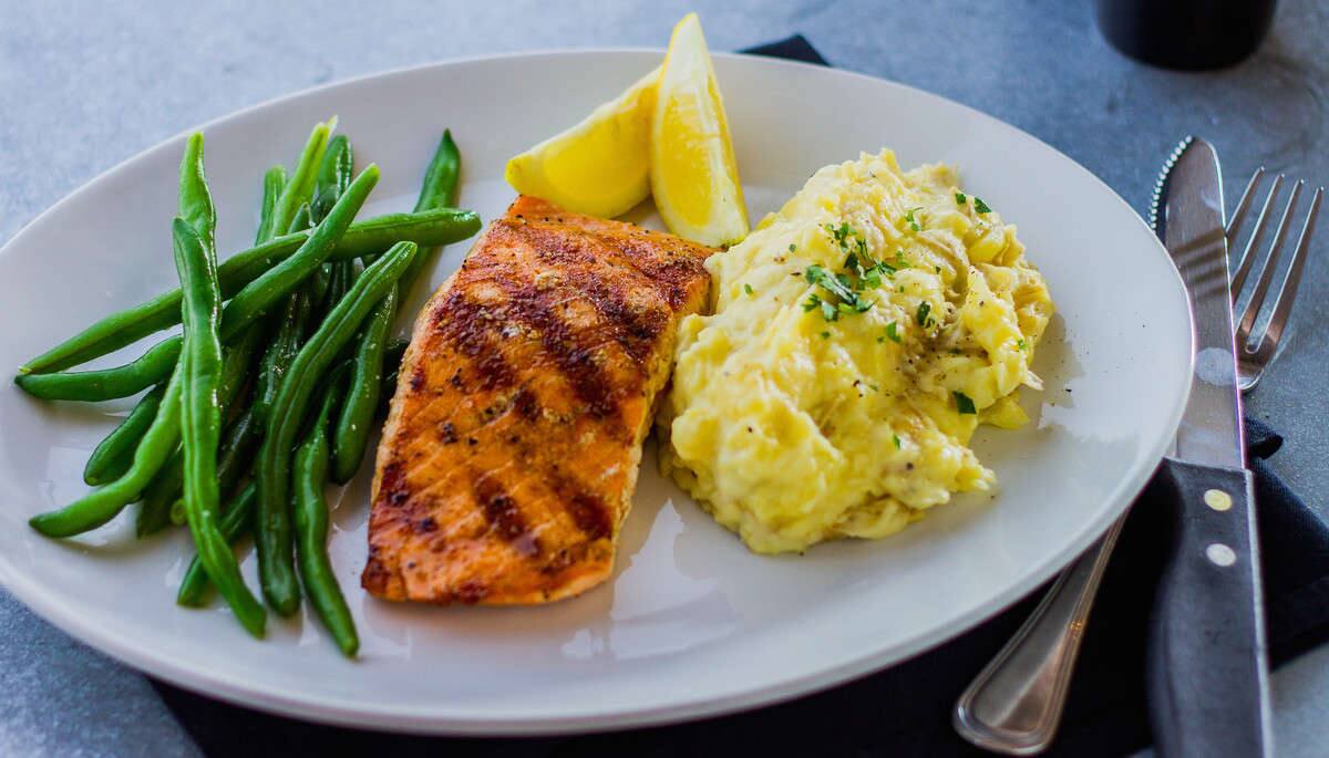Red Door Woodfired Grill Leawood Kansas City Kansas