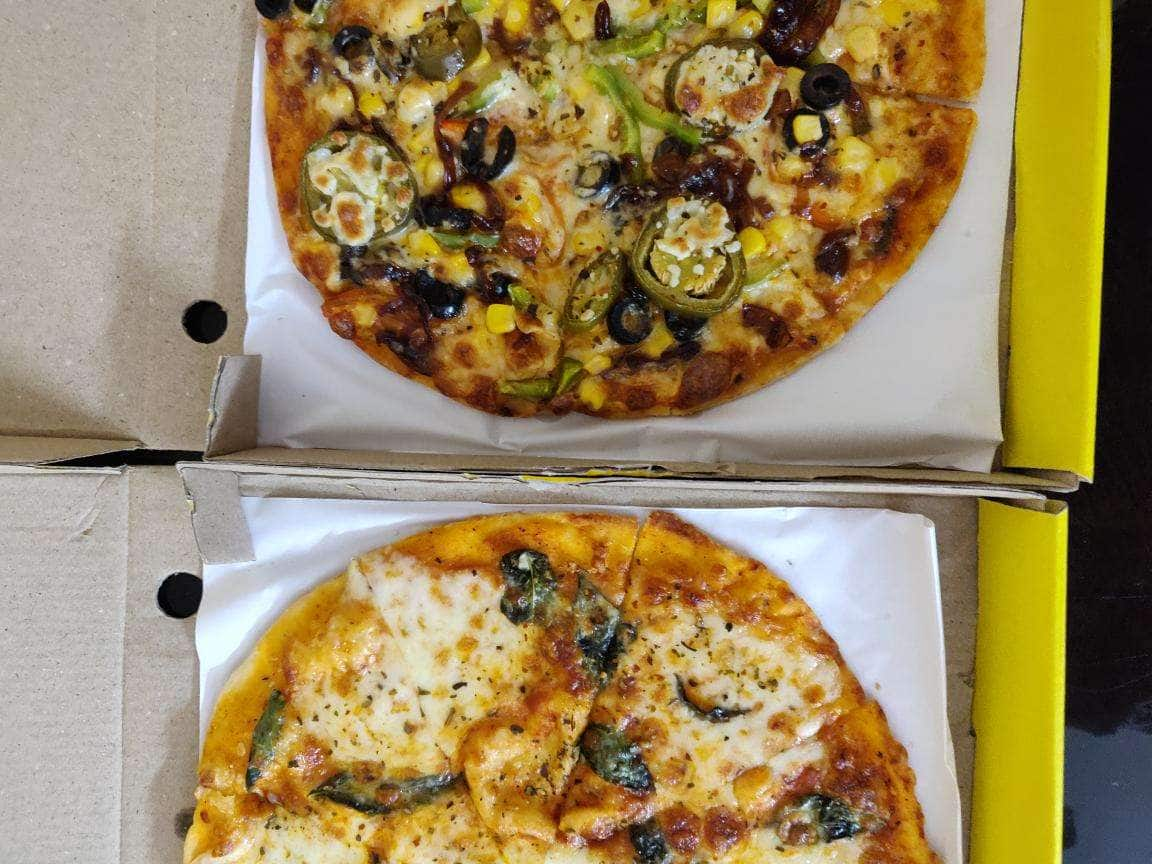 Kanika Sahijwani S Review For Pizza Next Door Greater