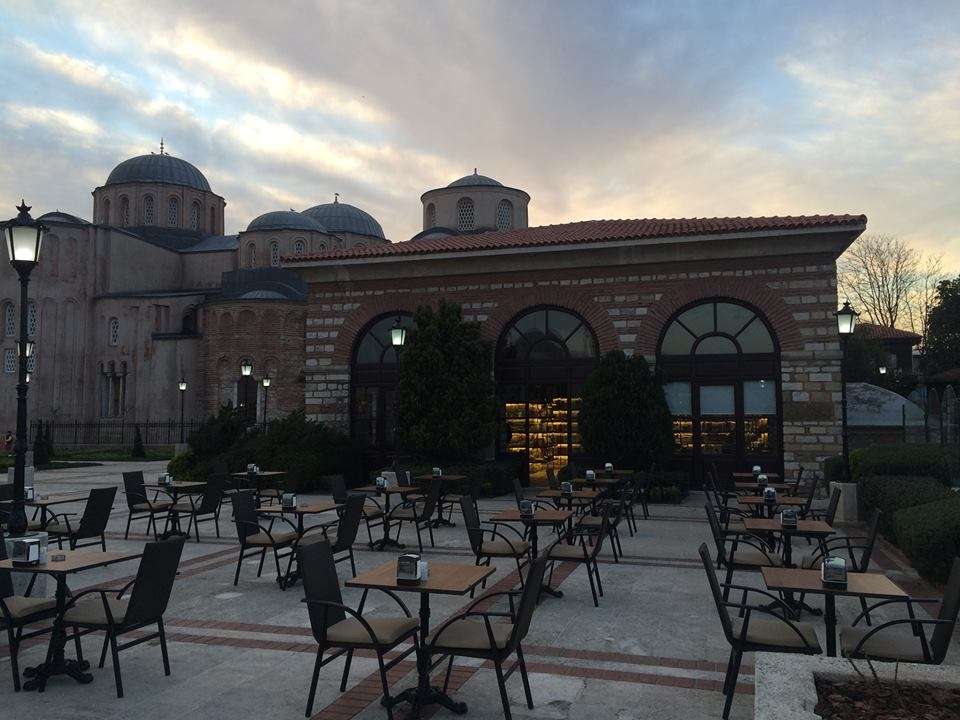 fatih belediyesi kitap kafe photos pictures of fatih belediyesi kitap kafe istanbul zomato