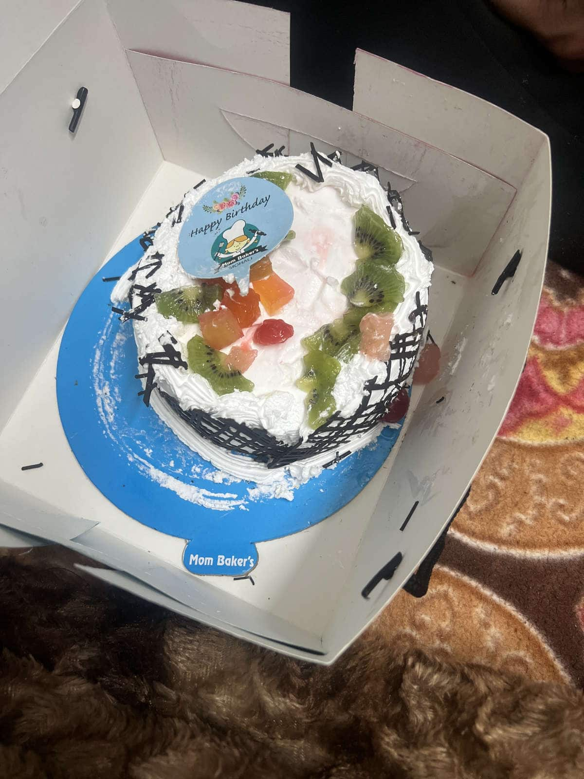 Cream Cake Delivery for Mother's Day | Gurgaon Bakers