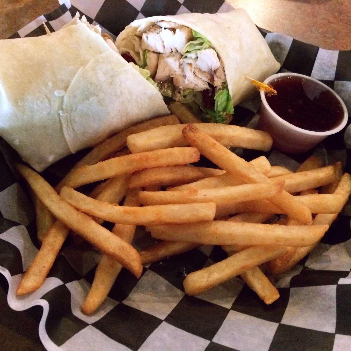 Buddies Grill क फ ट एव च त र Holt Lansing