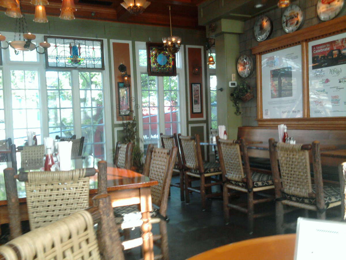 Mt. Adams Bar and Grill, Walnut Hills/Mount Adams, Cincinnati Zomato