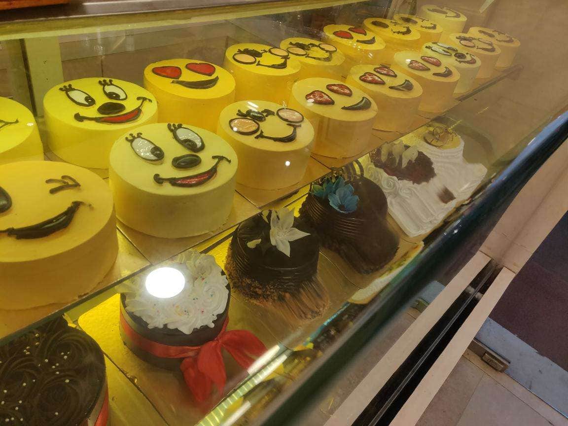 Cakes N Craft The Cake Shop Maninagar Jawahar Chowk in Maninagar,Ahmedabad  - Best Cake Shops in Ahmedabad - Justdial