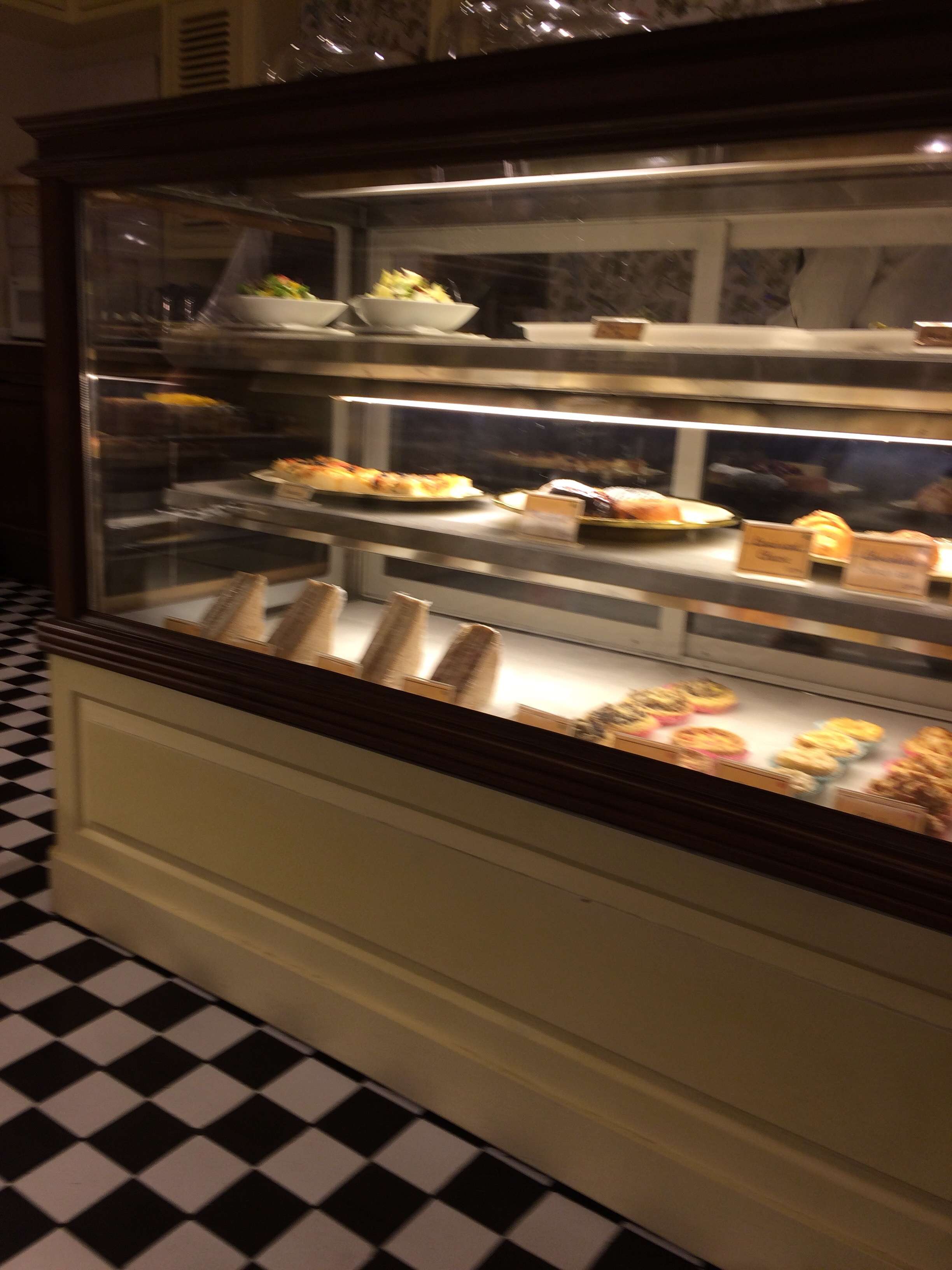 Avnish Chauhan s Review For The Big Chill Cakery Sector 18 Noida On avnish-chauhan-s-review-for-the-big-chill-cakery-sector-18-noida-on