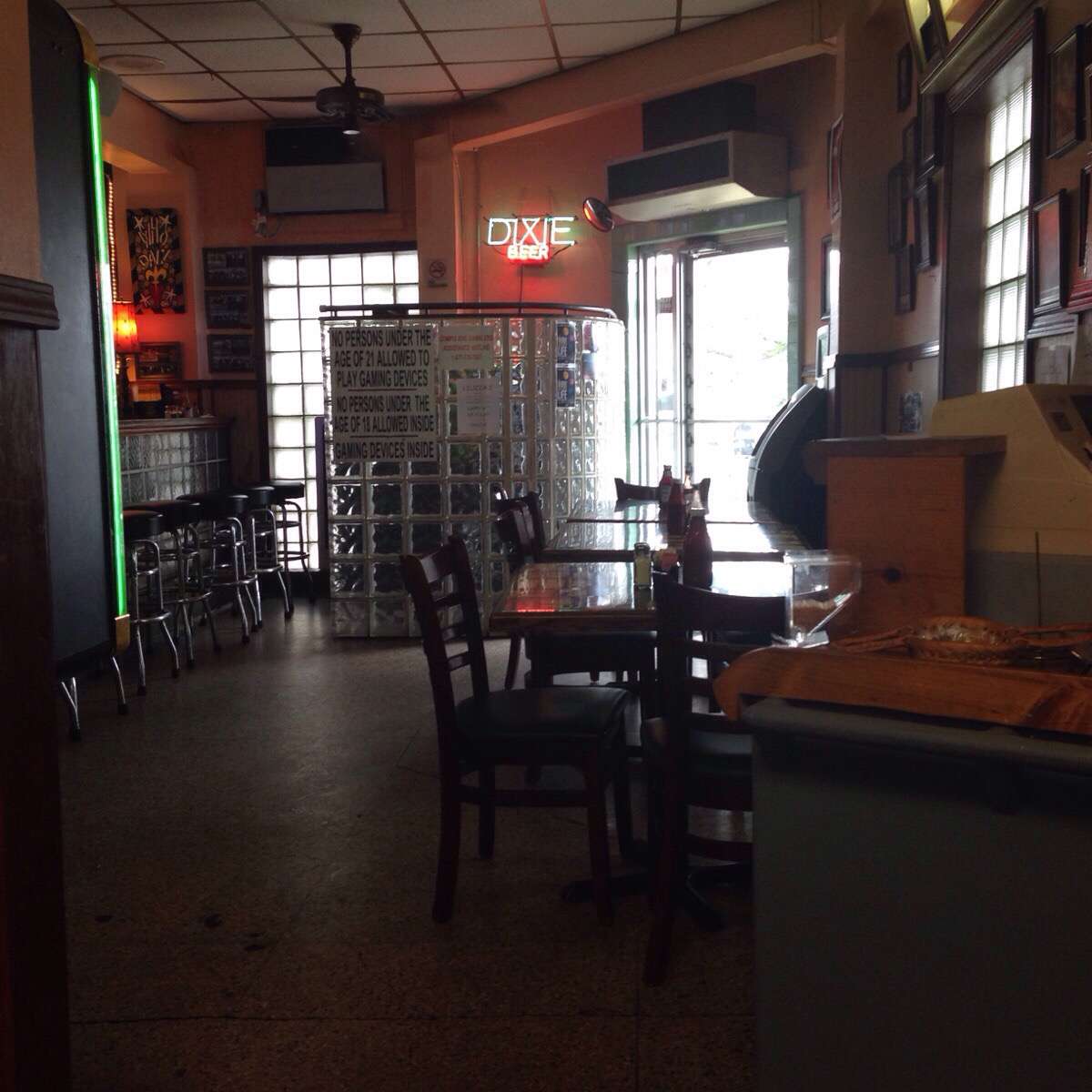 Liuzza's, Mid-City, New Orleans - Urbanspoon/Zomato