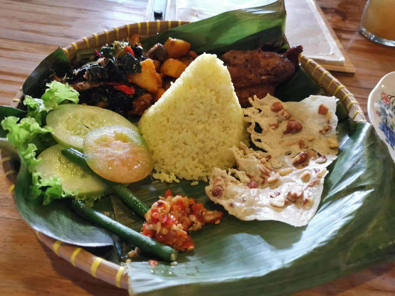 Jelita Permatasari S Review For Kluwih Sunda Authentic Bogor Timur Bogor On Zomato