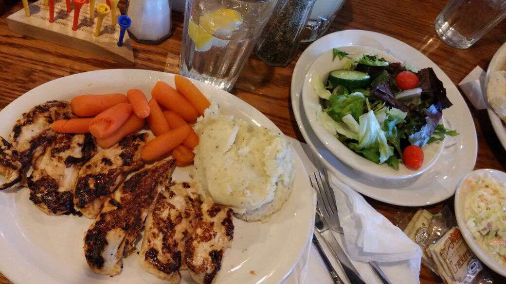 Cracker Barrel Old Country Store, Battle Creek, Kalamazoo Zomato