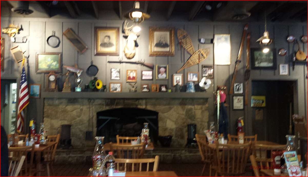 Cracker Barrel Old Country Store, Harriman, Knoxville