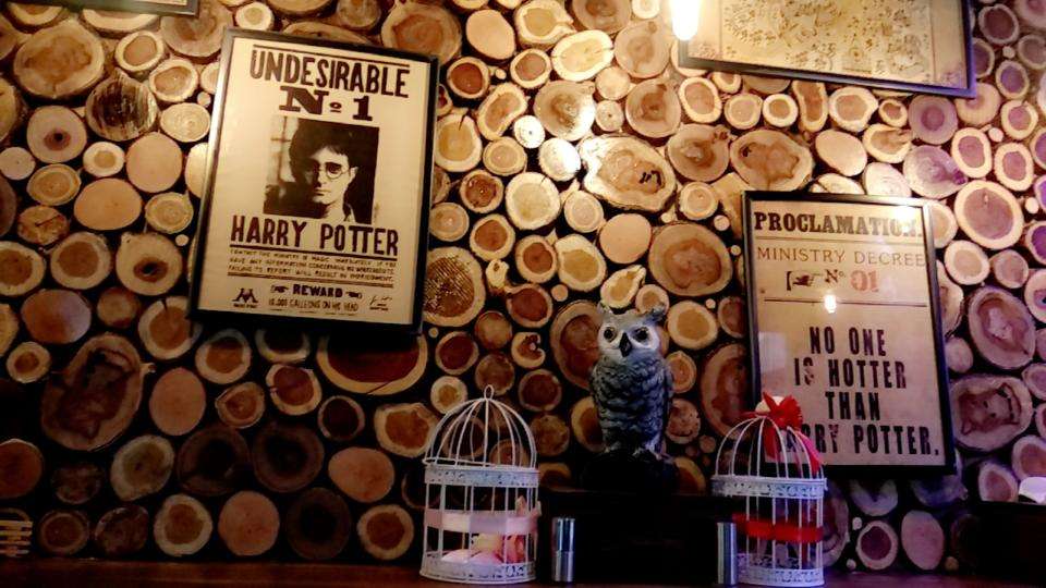 Listen Up Potterheads! Check Out This New Harry Potter Themed Cafe!