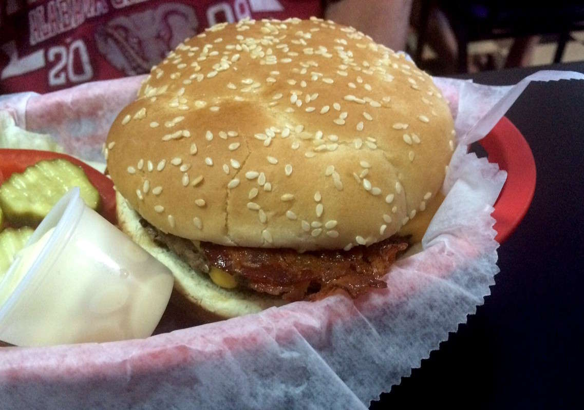 Oval Office Pub & Grub, Milton, Pensacola