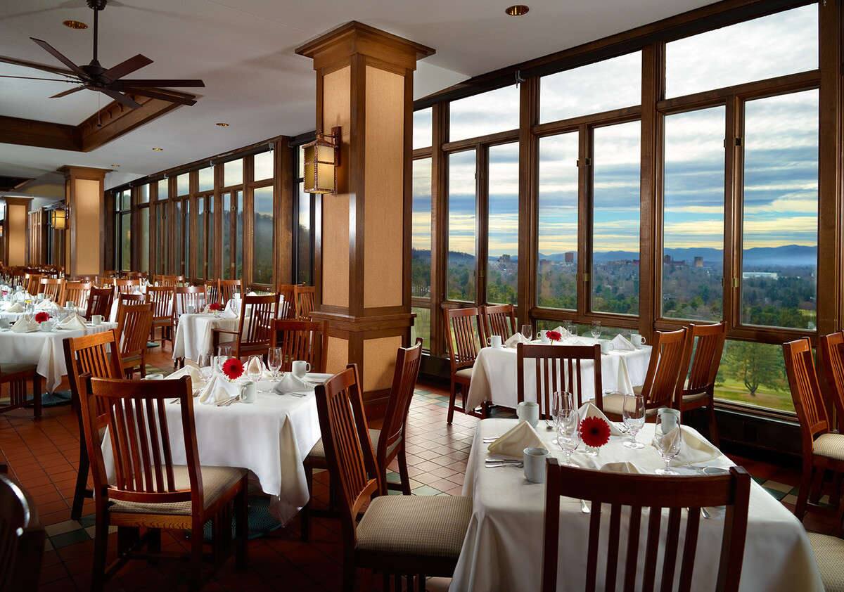 Grove Park Inn Blue Ridge Dining Room - Pin On The Omni Grove Park Inn / Please refer to the omni grove park inn cancellation policy on our site for more details about any exclusions or requirements.