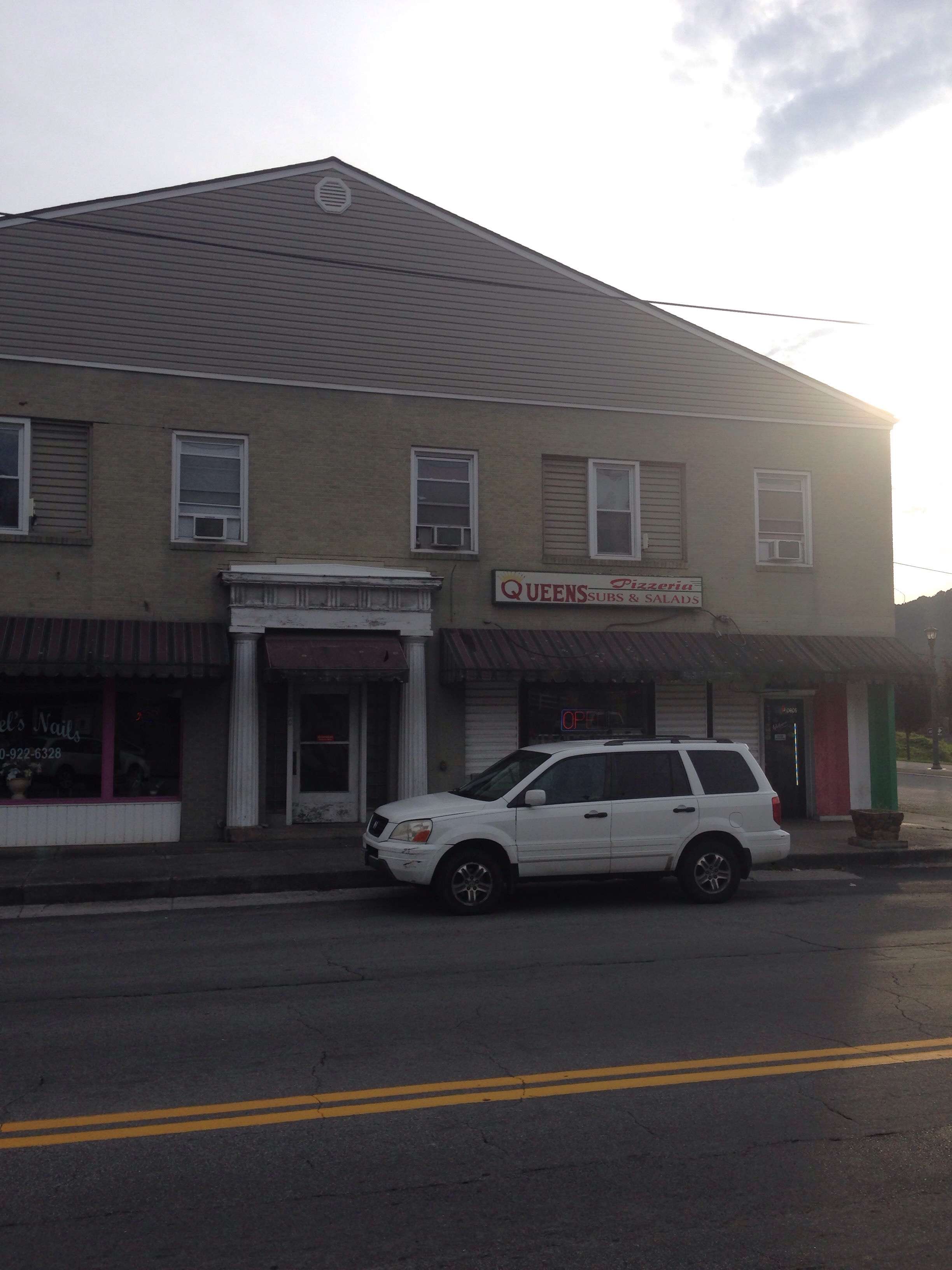 Queen's Pizza & Subs, Rich Creek, Rich Creek Zomato