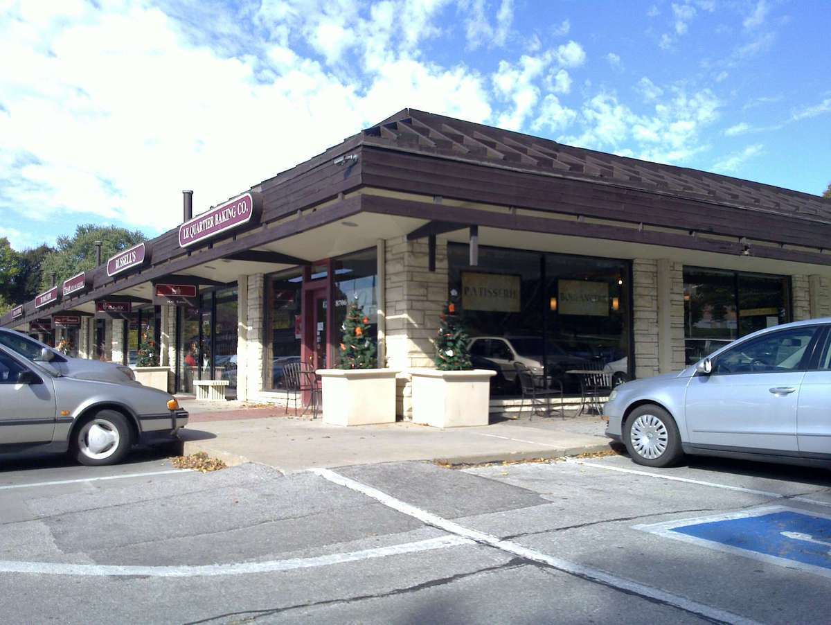 Le Quartier Bakery, Countryside Village, Omaha Zomato