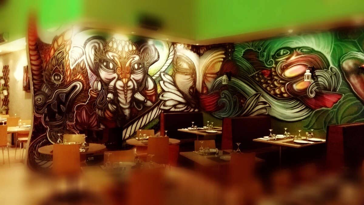 10Travlr Lime Leaf Thai Restaurant Lakeside