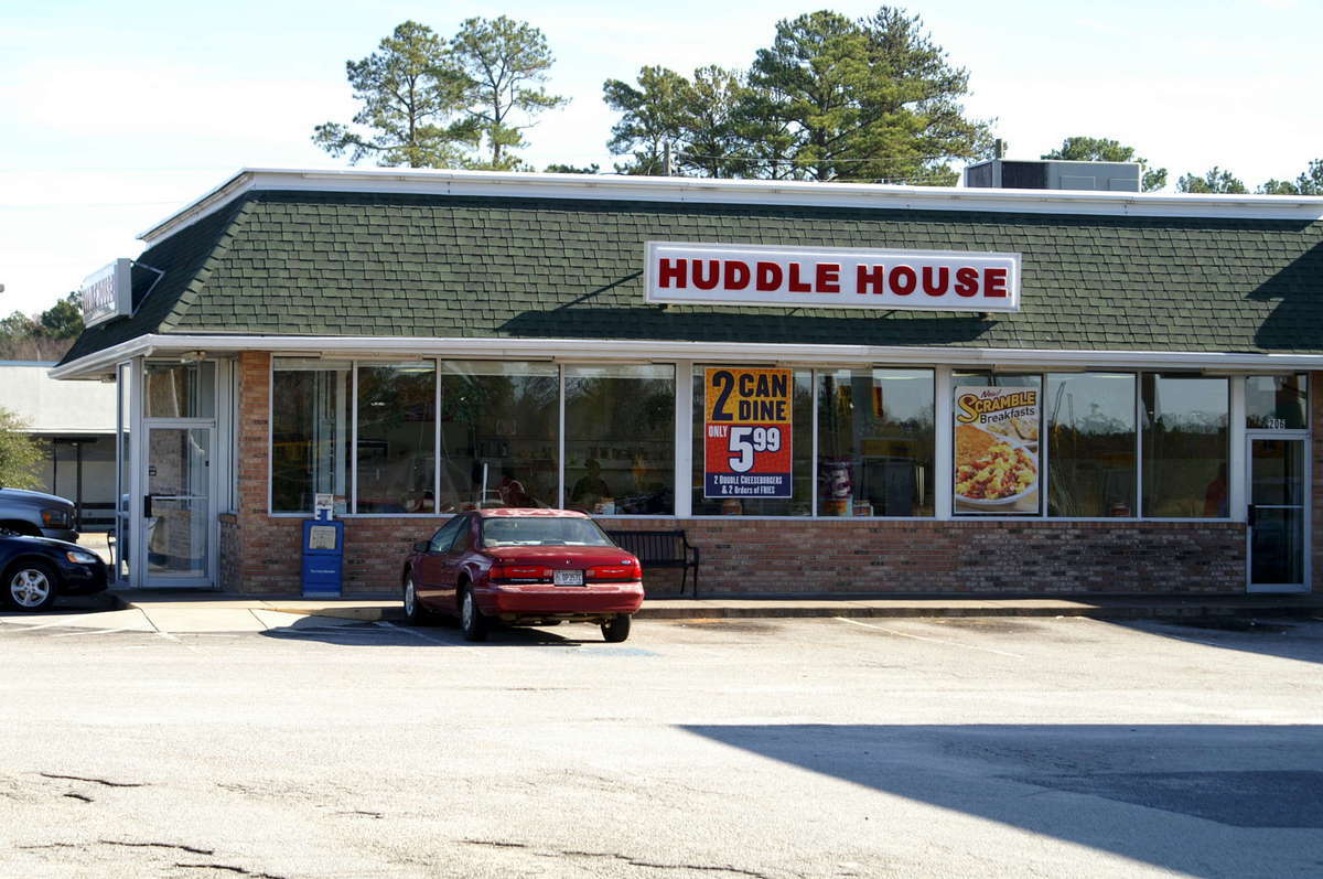 huddle house milledgeville milledgeville zomato