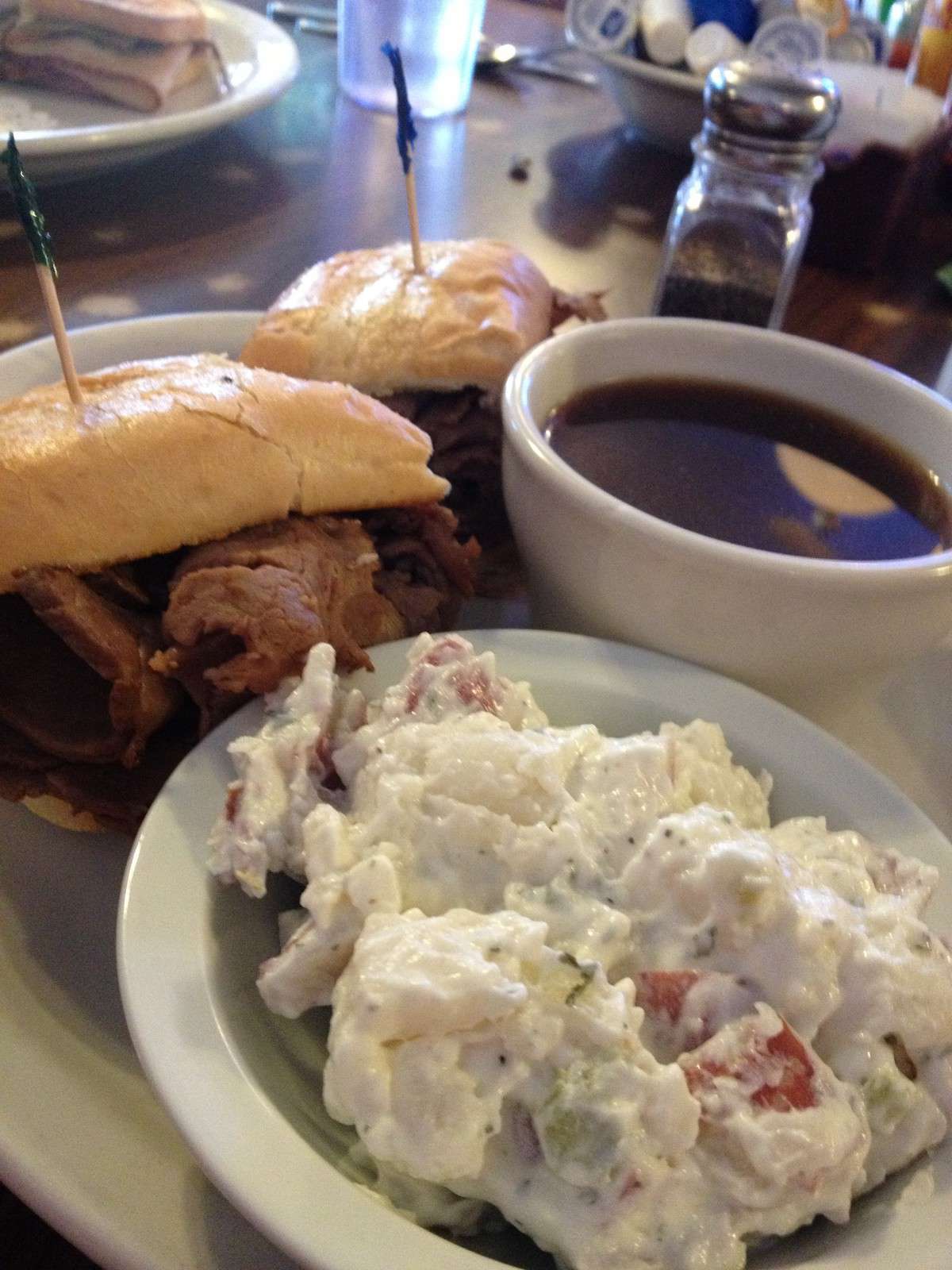 Sugar's Home Plate, Overton, Overton