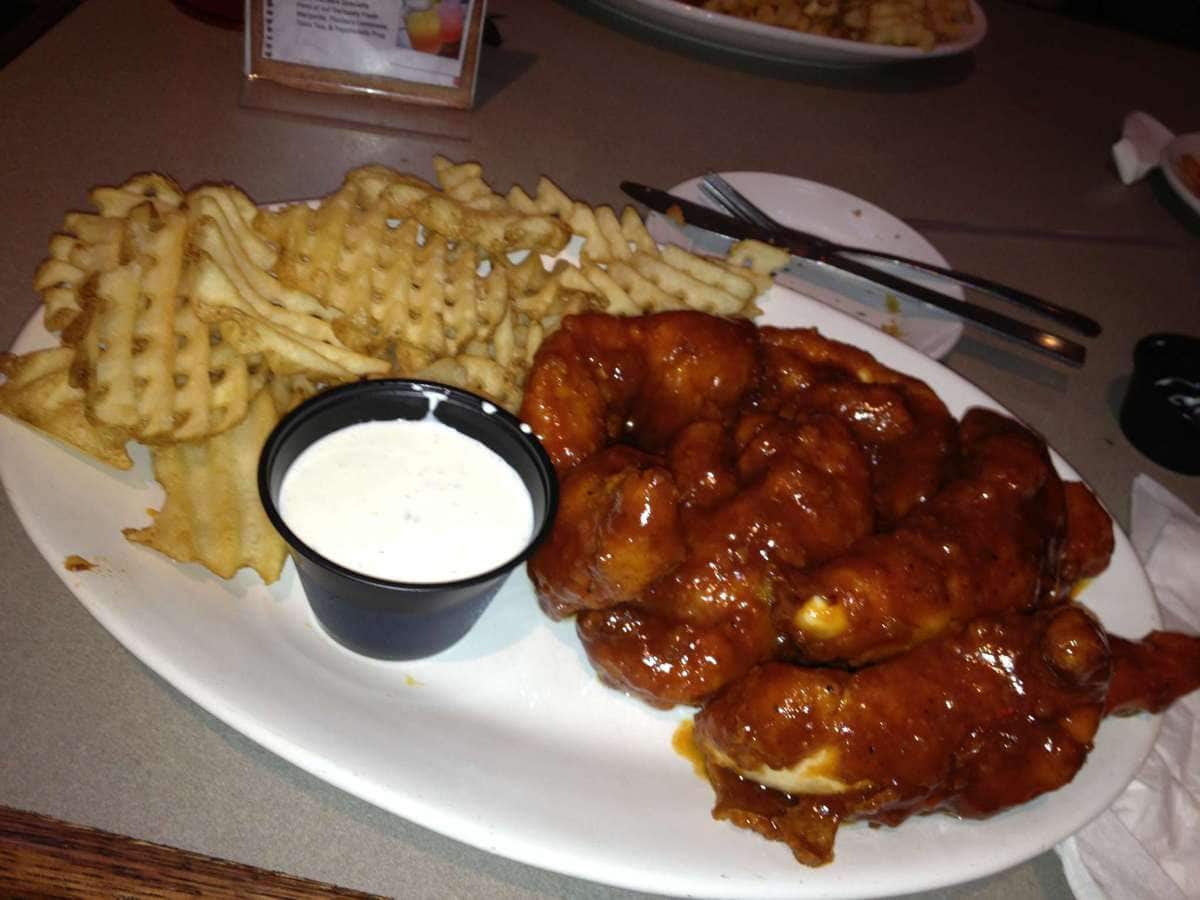 Hunter Ryan West's photo for Pluckers Wing Bar