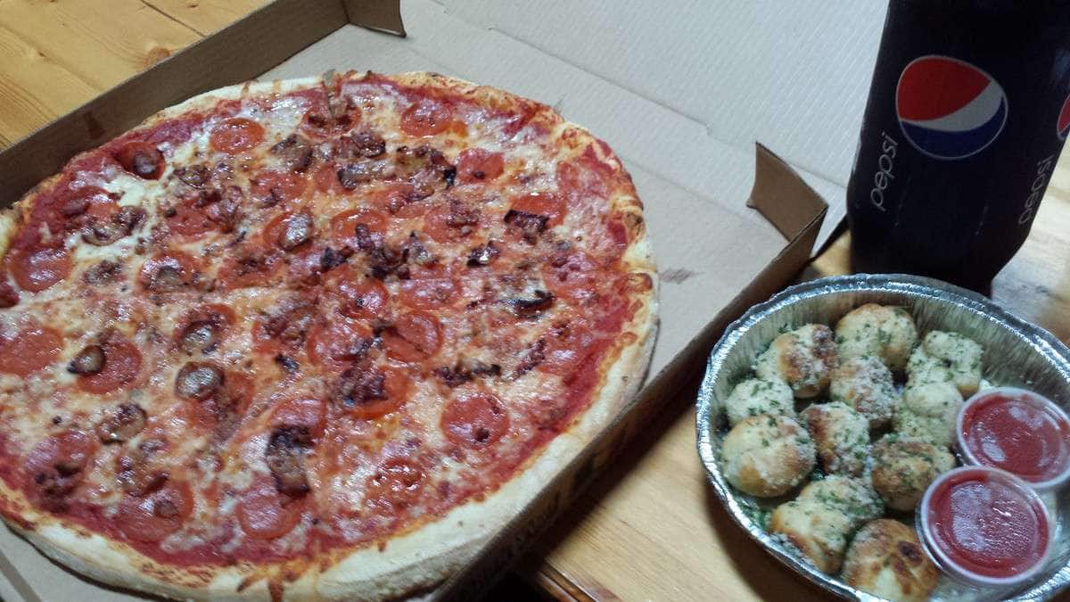 Lukes Pizza, Johnson City, Johnson City Zomato