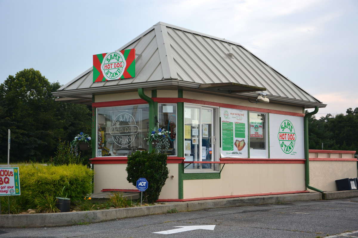 Sam's Hot Dog Stand, Hickory, Hickory Zomato