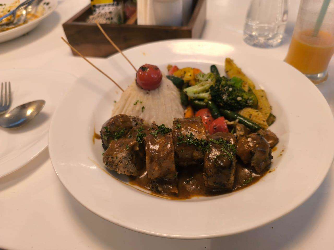 Review Image