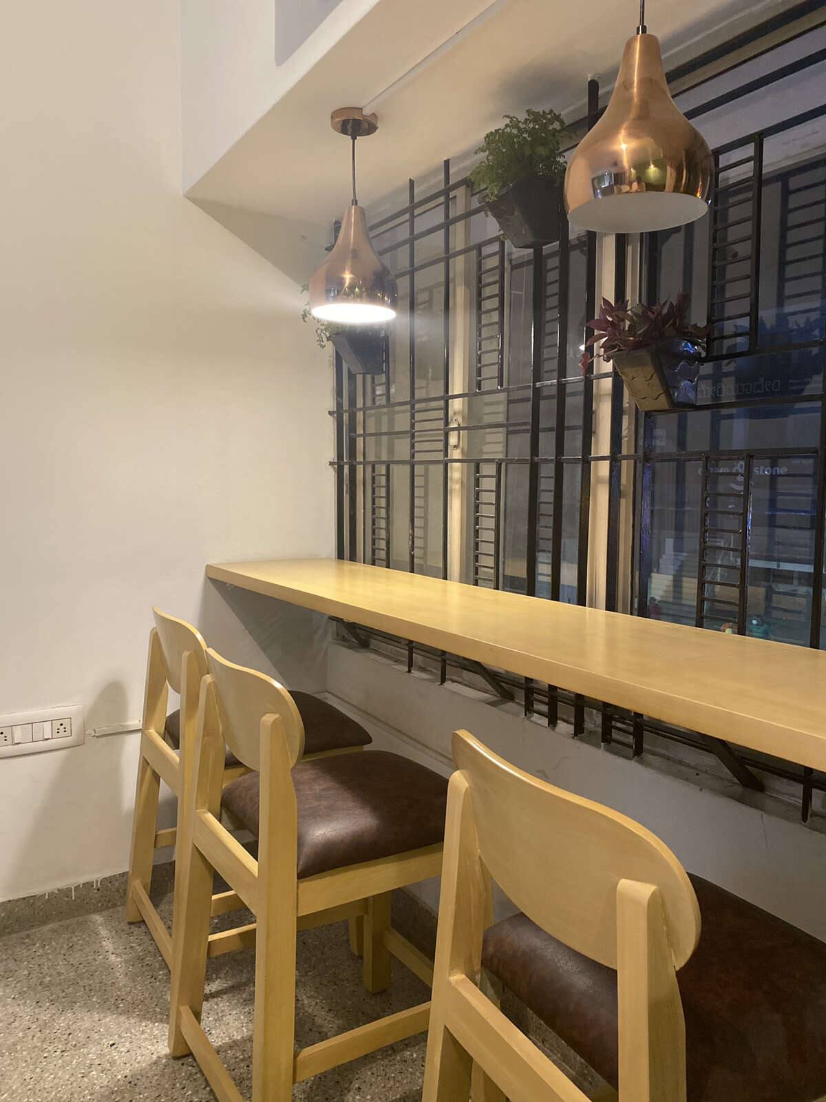 Share 134+ cake house story cafe best in.eteachers