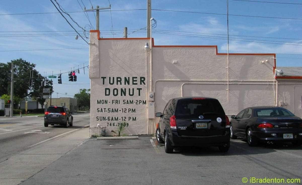 Turner's Donut Shop, Bradenton, Tampa Bay Zomato