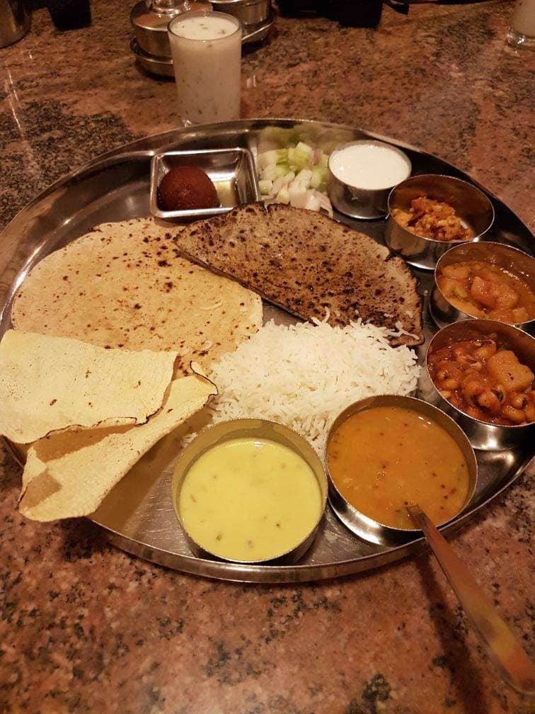 north indian cuisine, punjabi food, mughlai food, kebab restaurants, tandoori restaurants, butter chicken, dal makhani, chole bhature, nihari, rajma chawal - Shri Rajasthani Dhaba - img1
