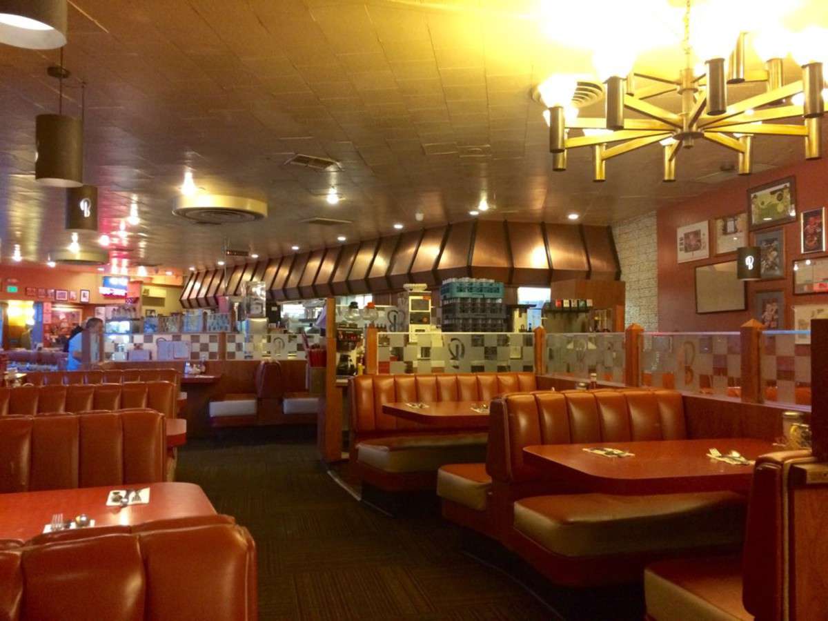 Bob's Big Boy, Burbank, Burbank Zomato