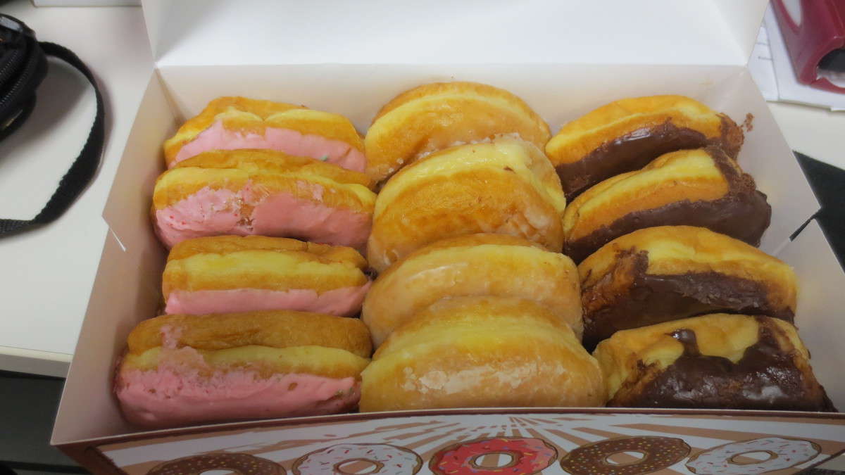 Howard's Donuts, Cordova, Memphis Zomato