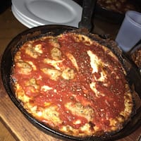 pequod s pizza lincoln park chicago urbanspoon zomato