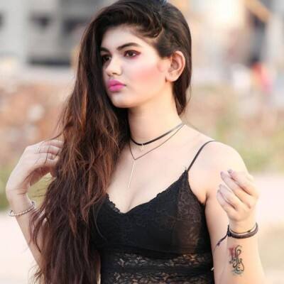 Suhani Dhar
