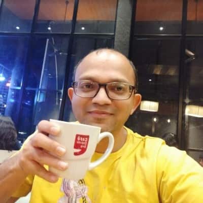 Hiral Amodia (www.theheebee.com)