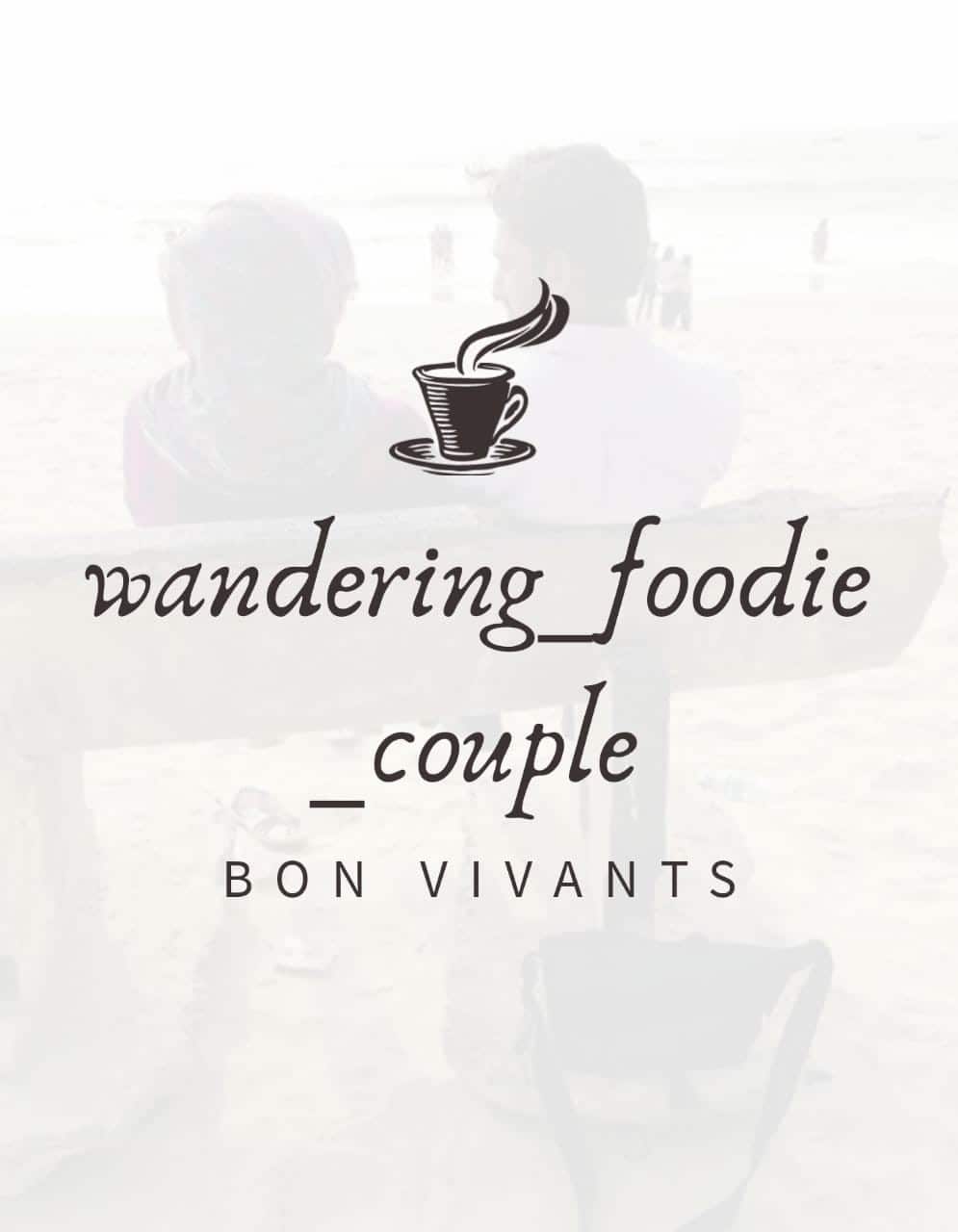 Wandering_foodie_couple