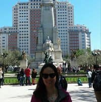 Dani Bee