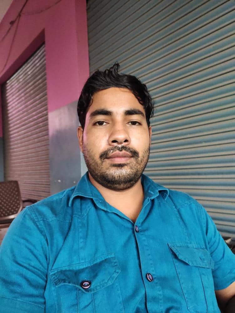 Avadhesh Pratap Singh (Sonu Chauhan)