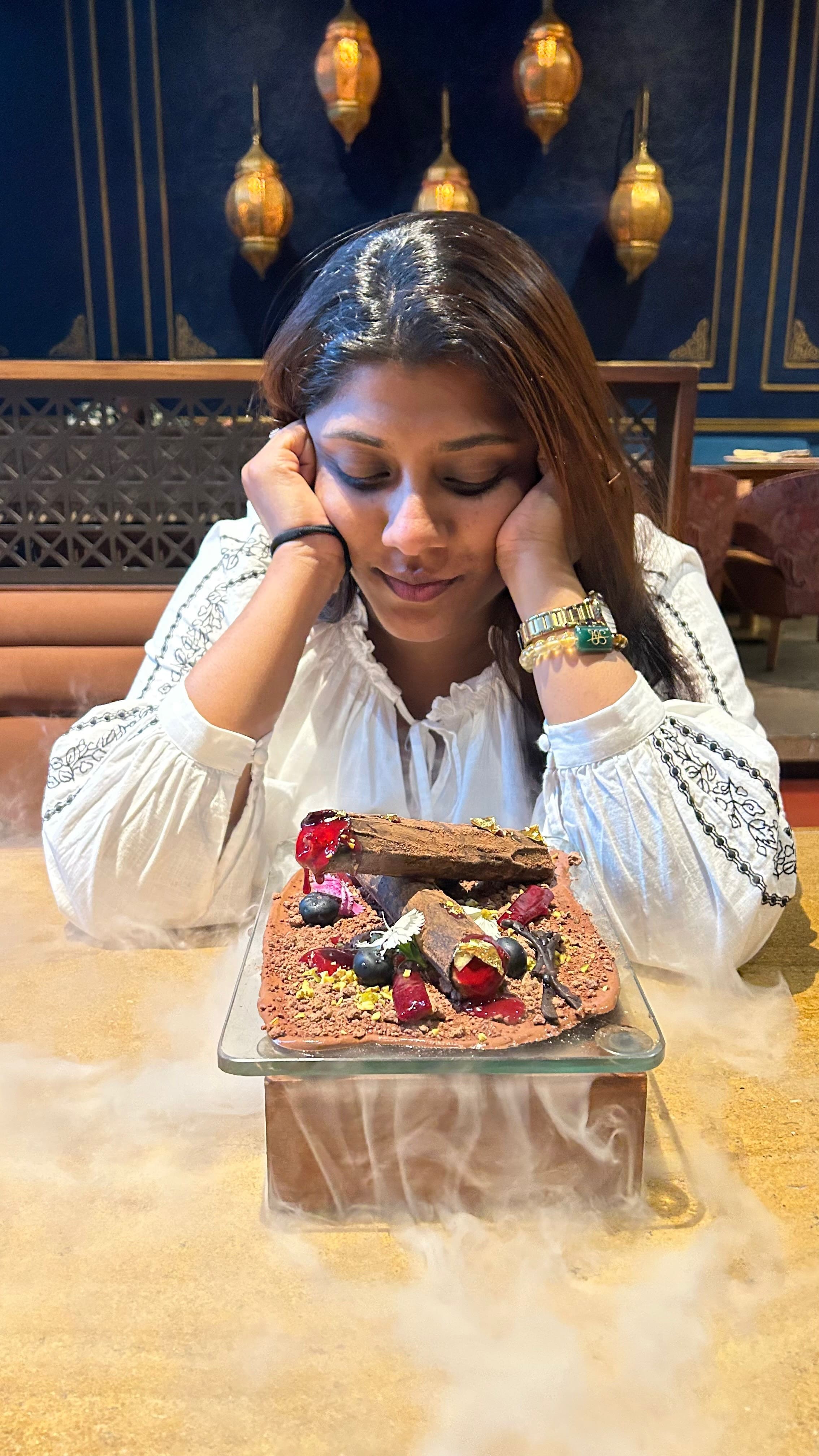 Tanishka - Tanishka_on_the_go