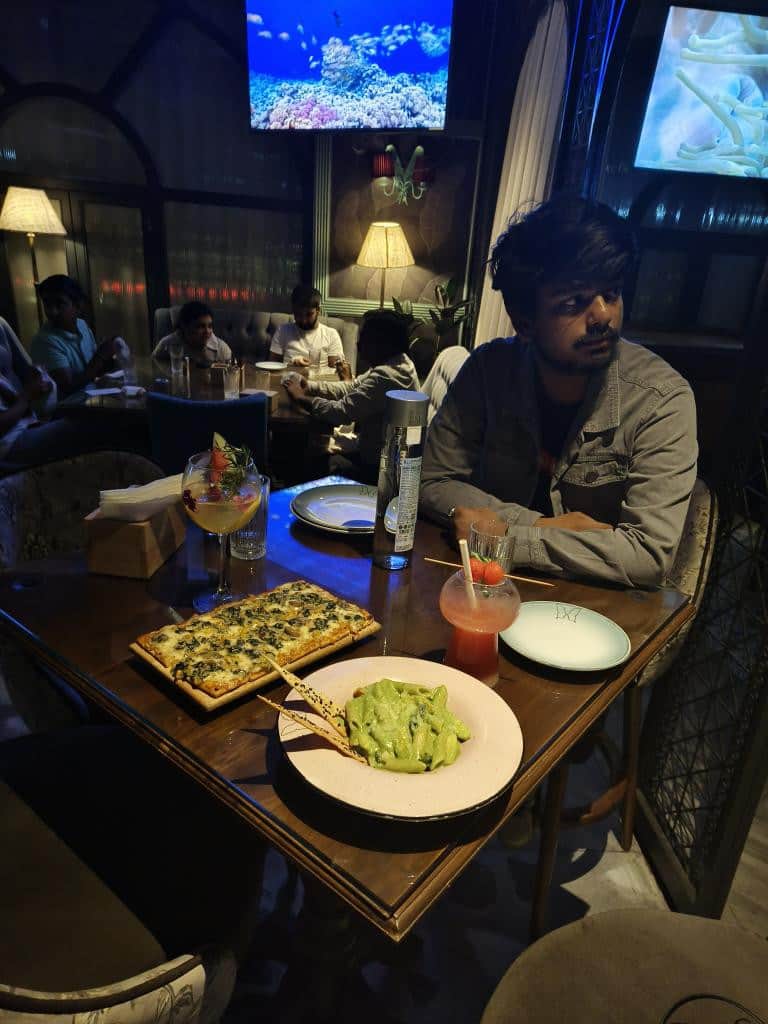 Mrfoodie_ved