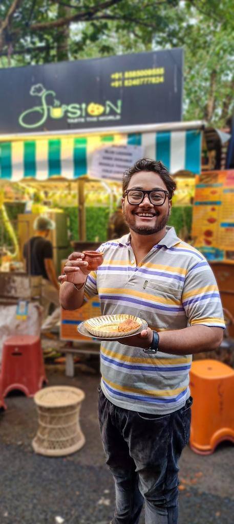 Shubham Roy 
IG:- @foodieyatrii