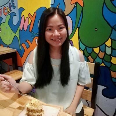 Jomarie Ang (Eat Drink Splurge)