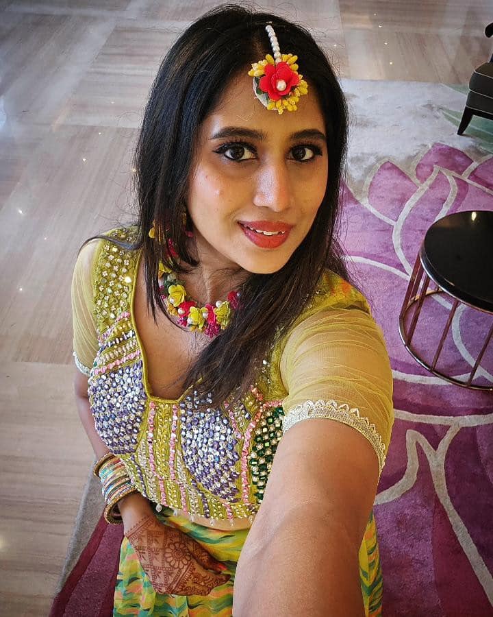 Foodie_ Prajakta