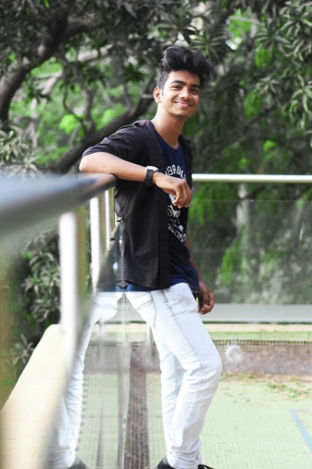 Shwetang Sawant Films