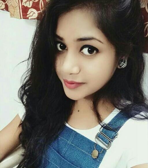 The Foodie With The Book