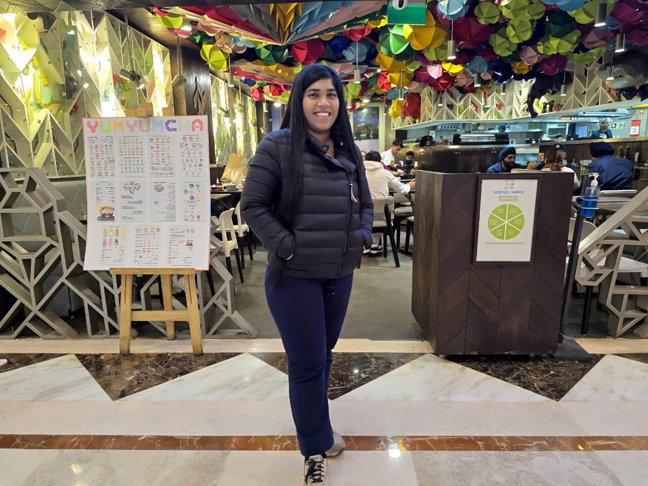 Explore.travelallalong